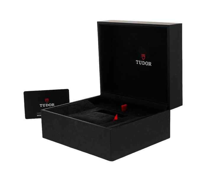 Tudor Black Bay Chrono M79360N-0005